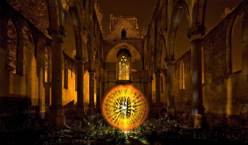 AIMG_0383_.Belgium_Amspin_Church_Lightball