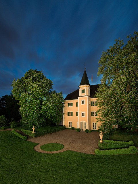 Stepperg - Schloss Stepperg - - Im letzten Blau